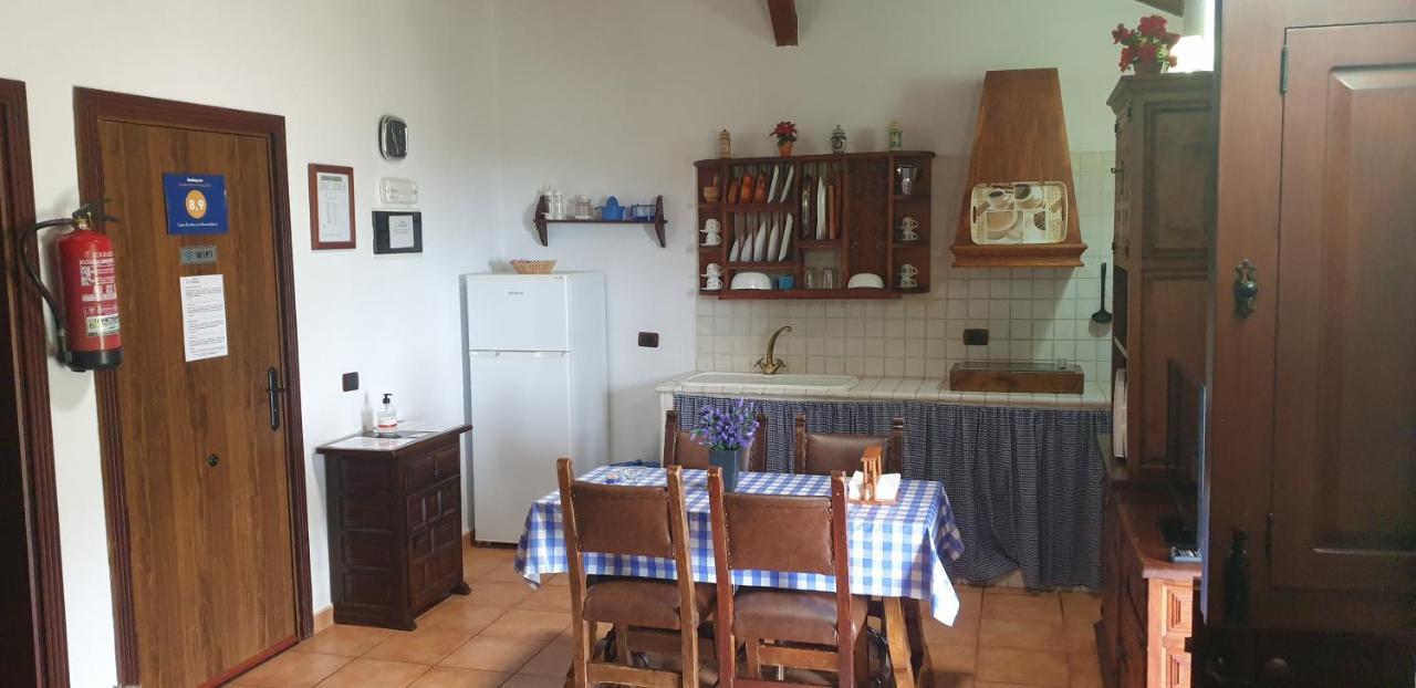 El Cercado Casas Rurales Los Manantiales المظهر الخارجي الصورة