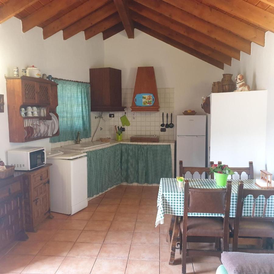 El Cercado Casas Rurales Los Manantiales المظهر الخارجي الصورة